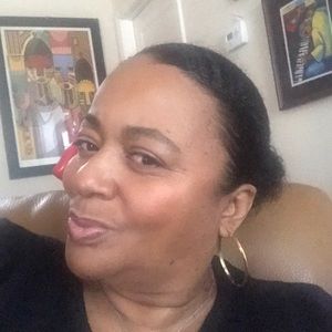 Meet your Posher, Myra